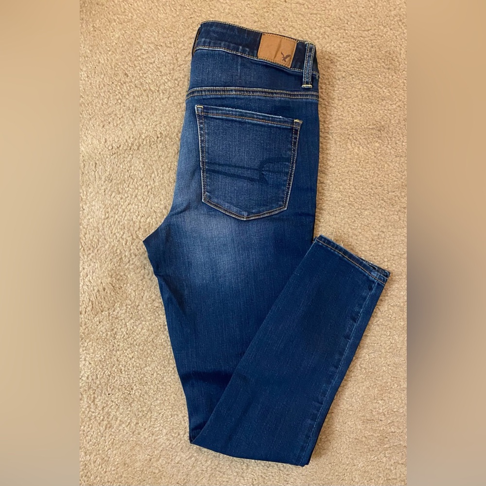 American Eagle super super stretch